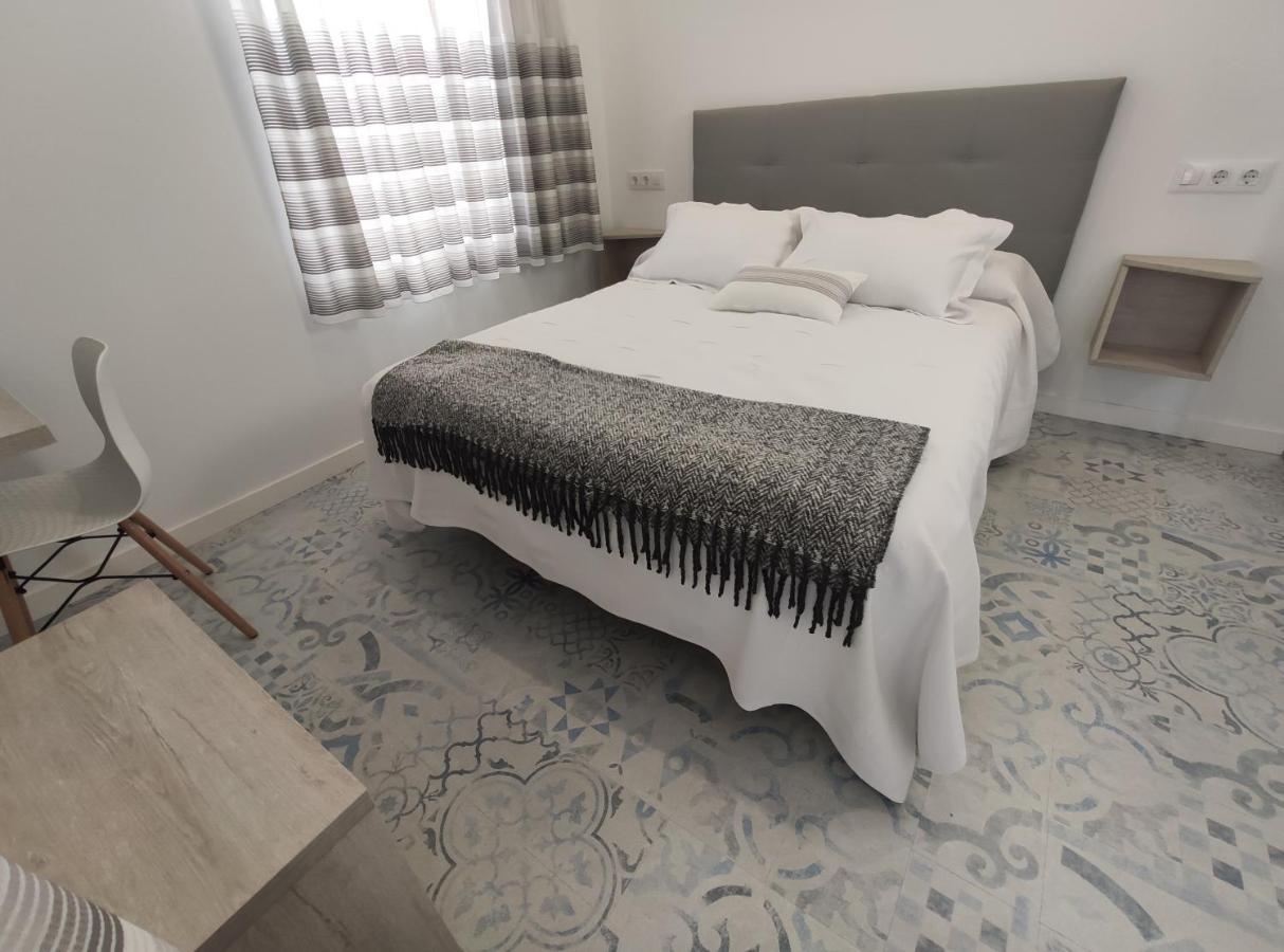 Hostal Oleo Auto Check-In Santander Extérieur photo